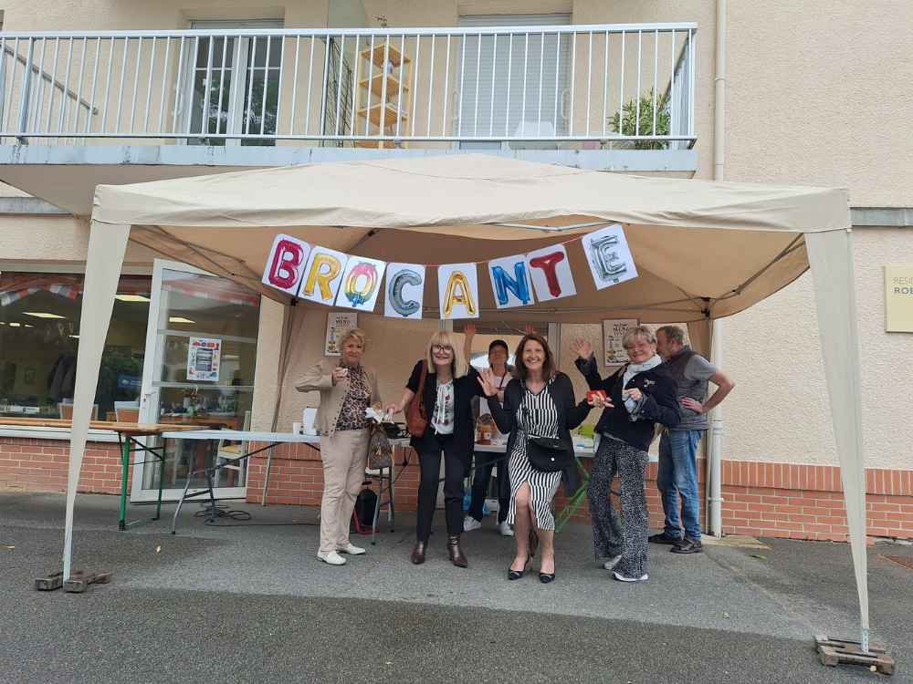 Retour sur le vide-grenier de la résidence Robert Landry 🎉